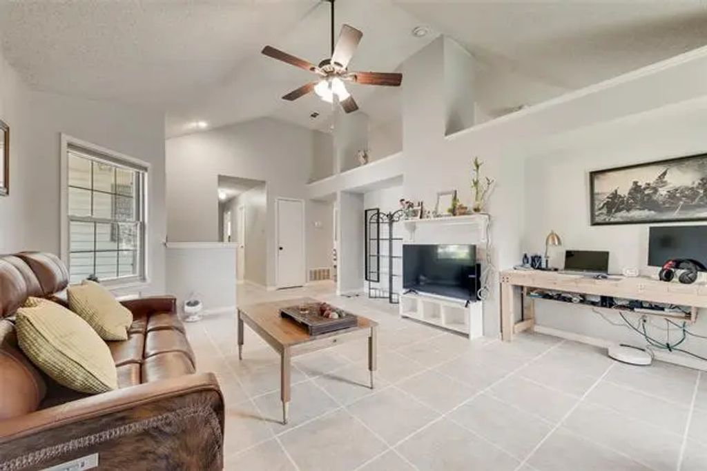 507 Rose Drive, Allen