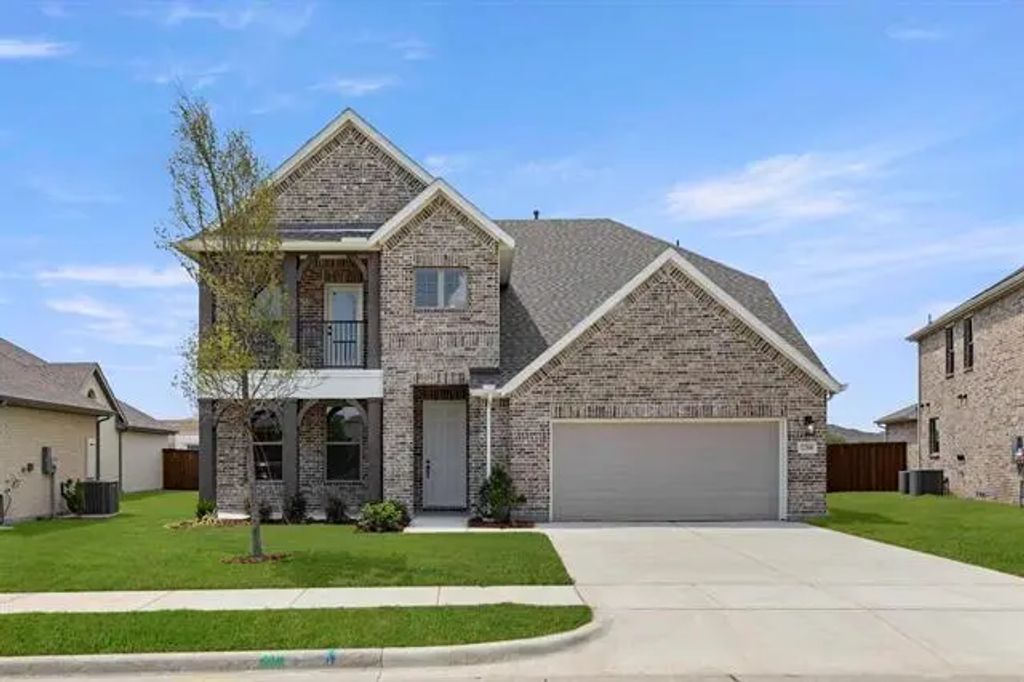 1204 Watercrest, Forney