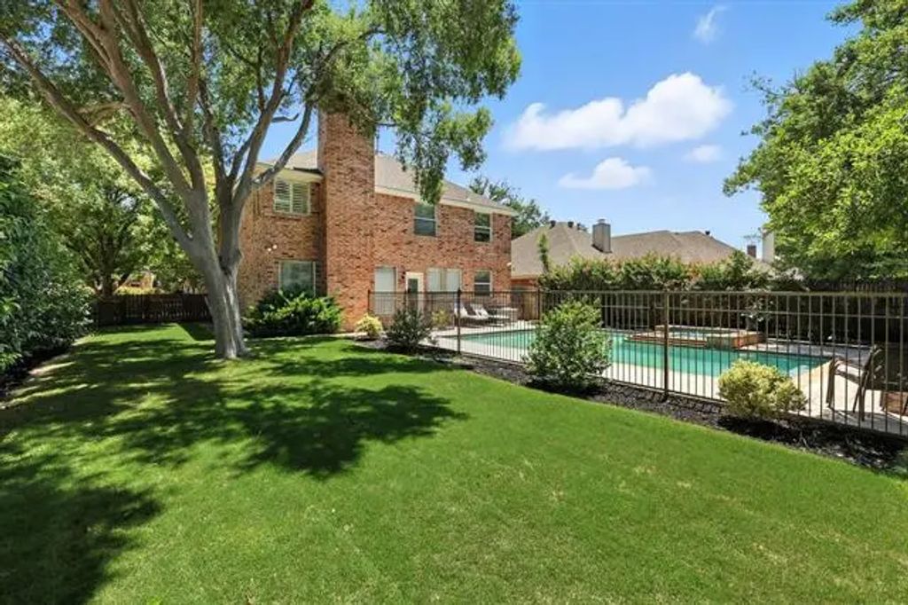 3517 Westminister Trail, Flower Mound