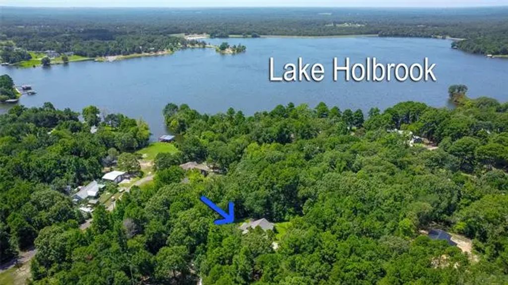 151 County Road 2251, Mineola