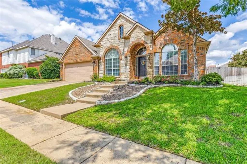 7904 Durgans Hill Court, Fort Worth