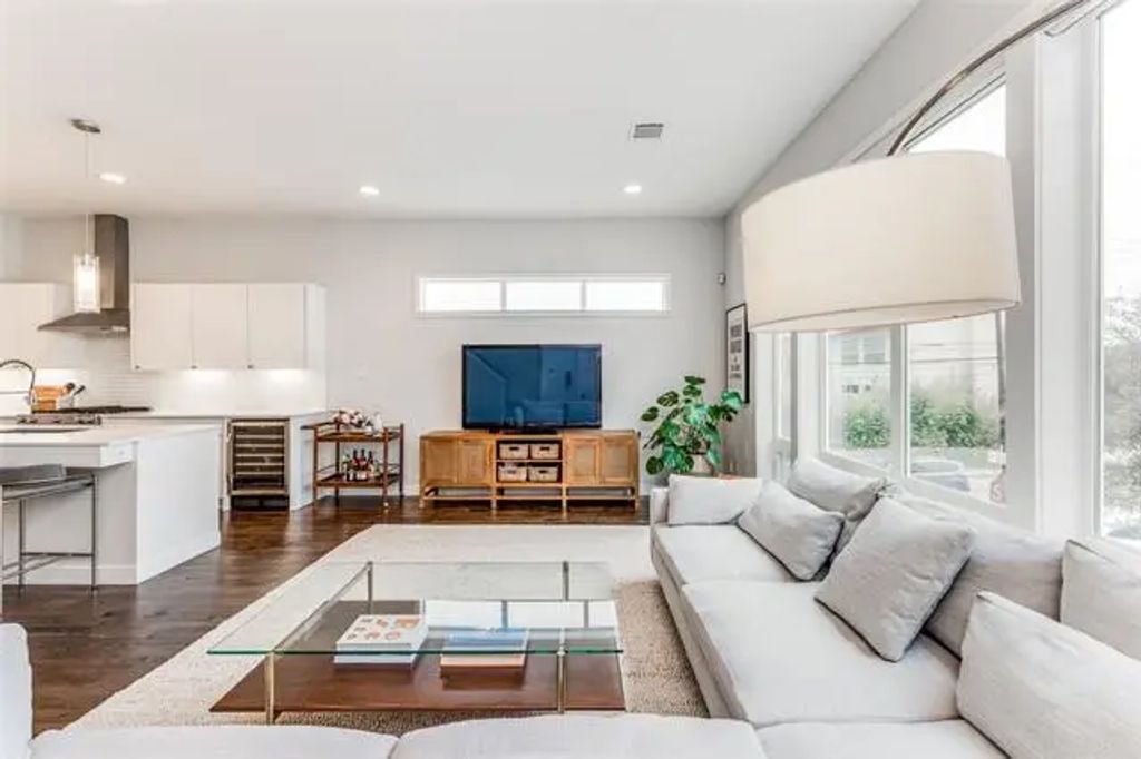 4914 Dartford Drive, Dallas