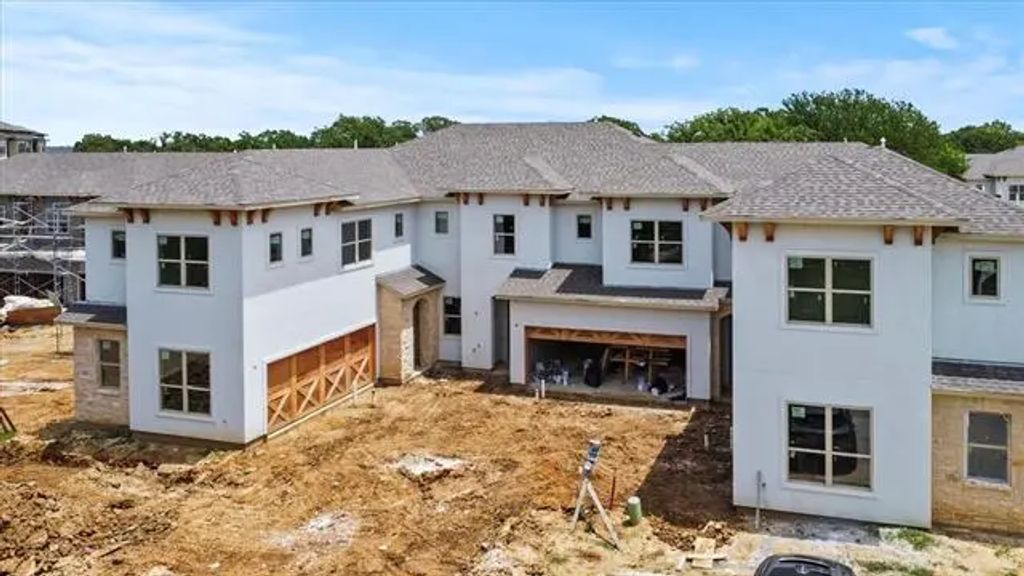 126 Bridgewater Way 39, Lake Dallas