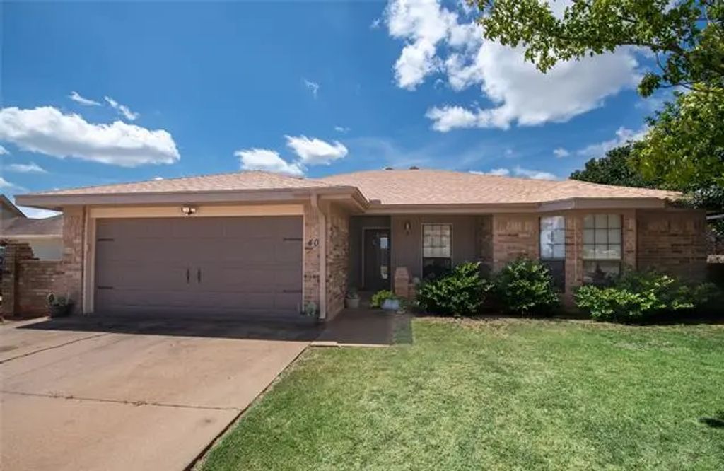 40 Queen Anns Lace, Abilene