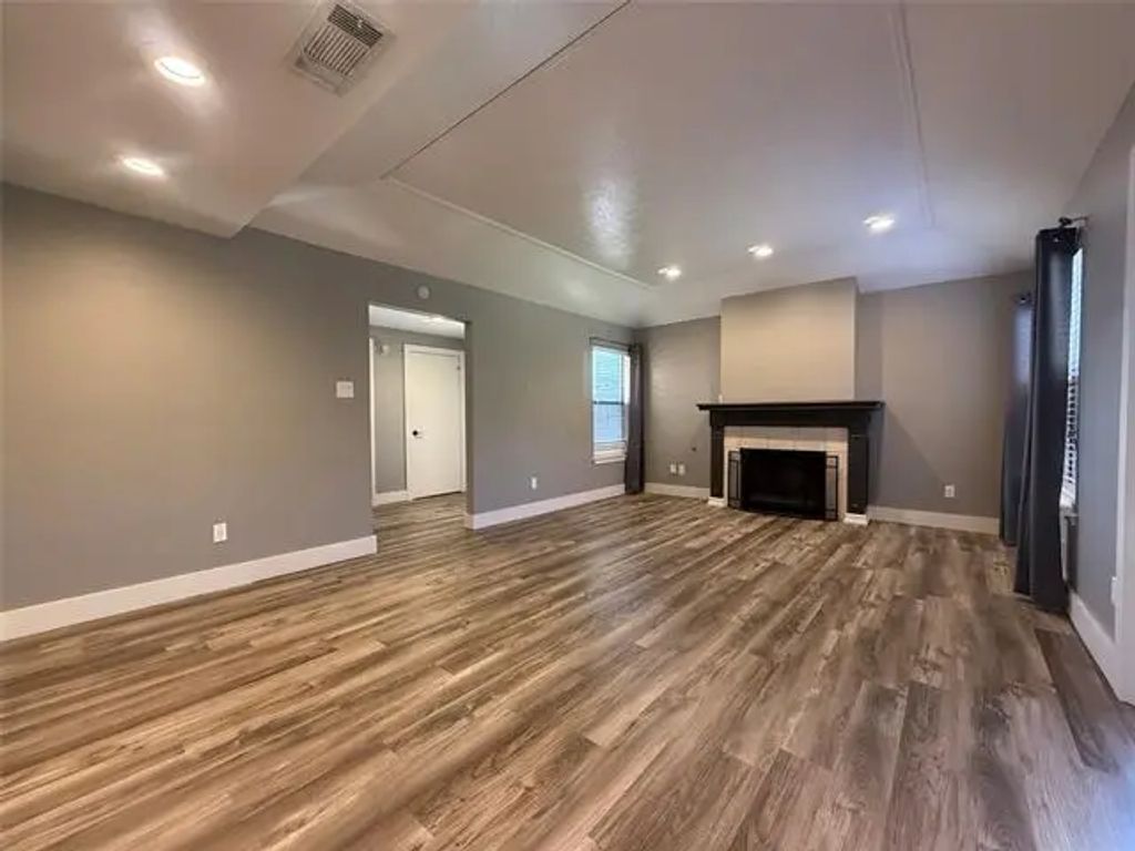 13327 Daystrom Court, Dallas
