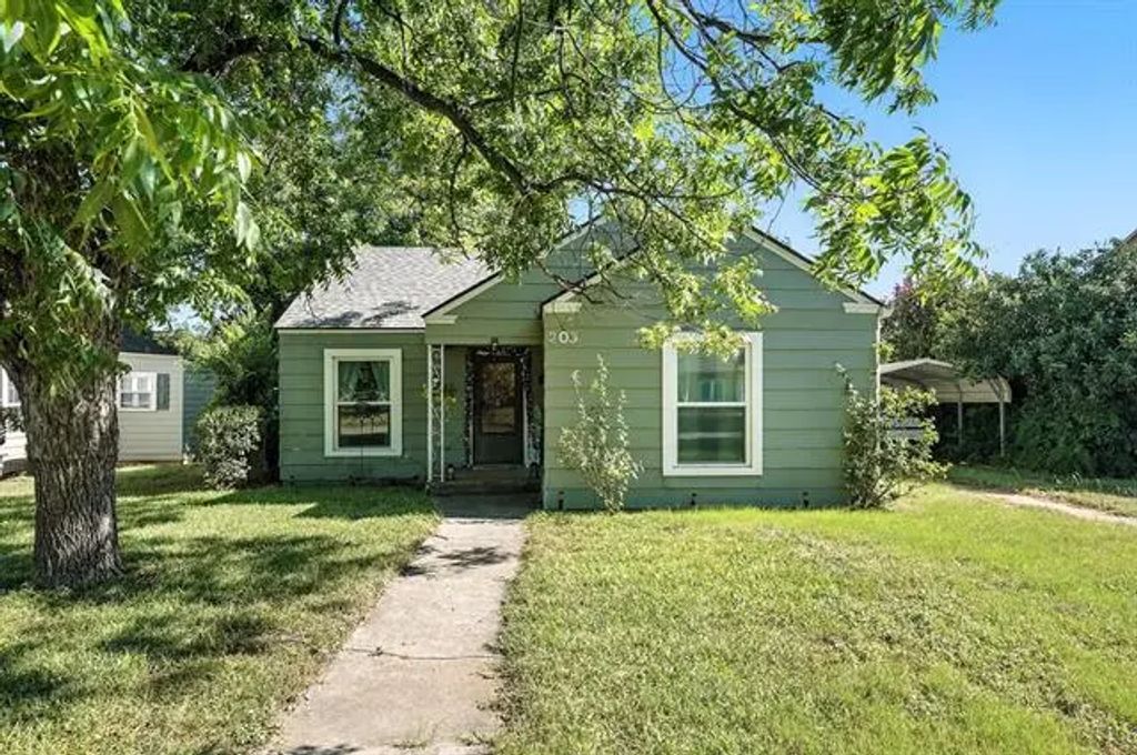 203 Miami Street, Coleman