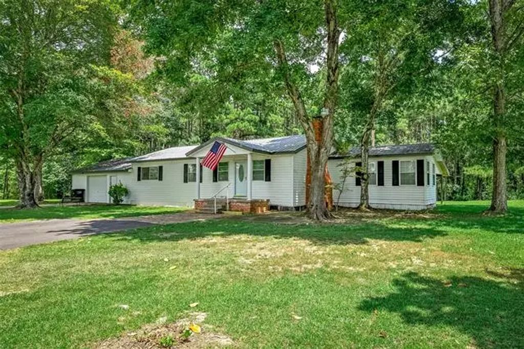 907 Fuller Street, Doyline
