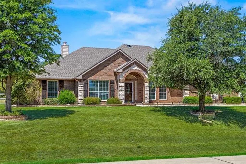 7710 Valley Ridge Drive, Northlake