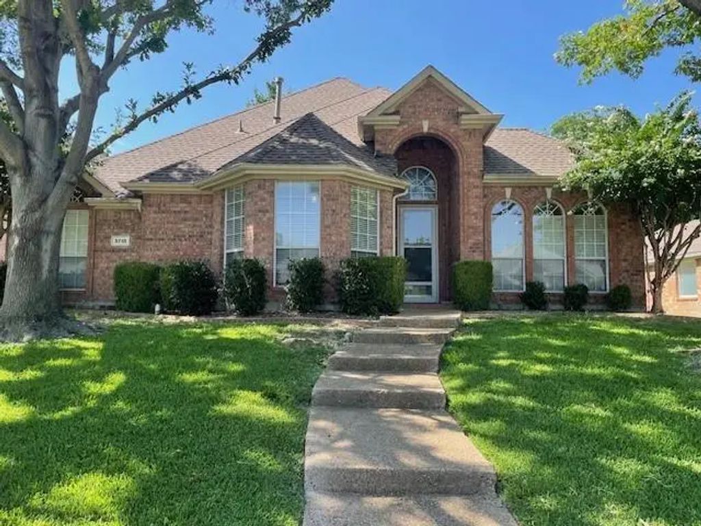 3710 White River Drive, Dallas