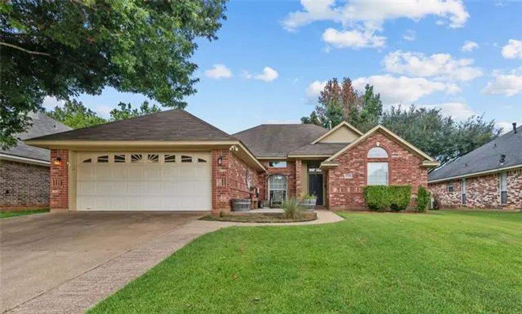 2320 Windsor Court, Bossier City