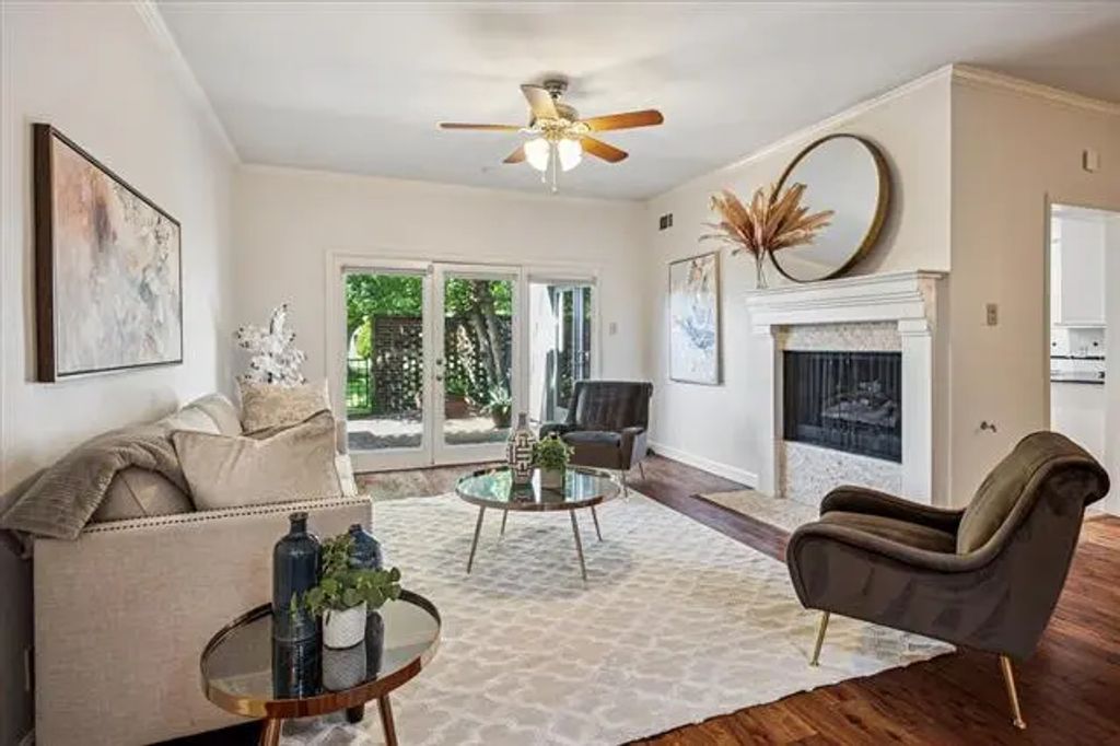 12466 Montego Plaza, Dallas
