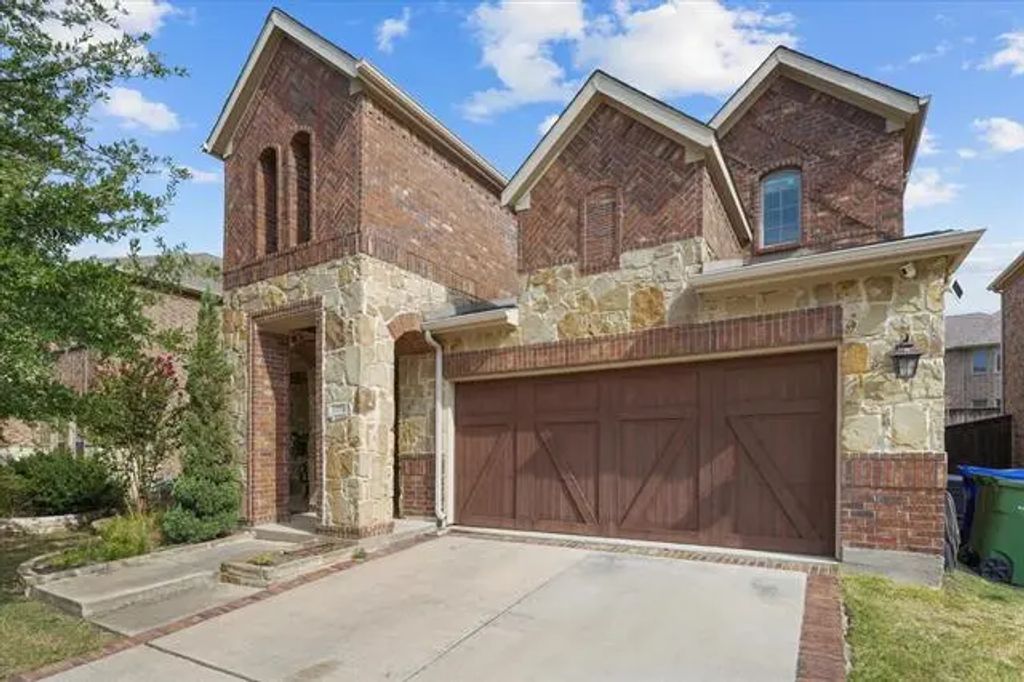 1204 Sioux Street, Carrollton