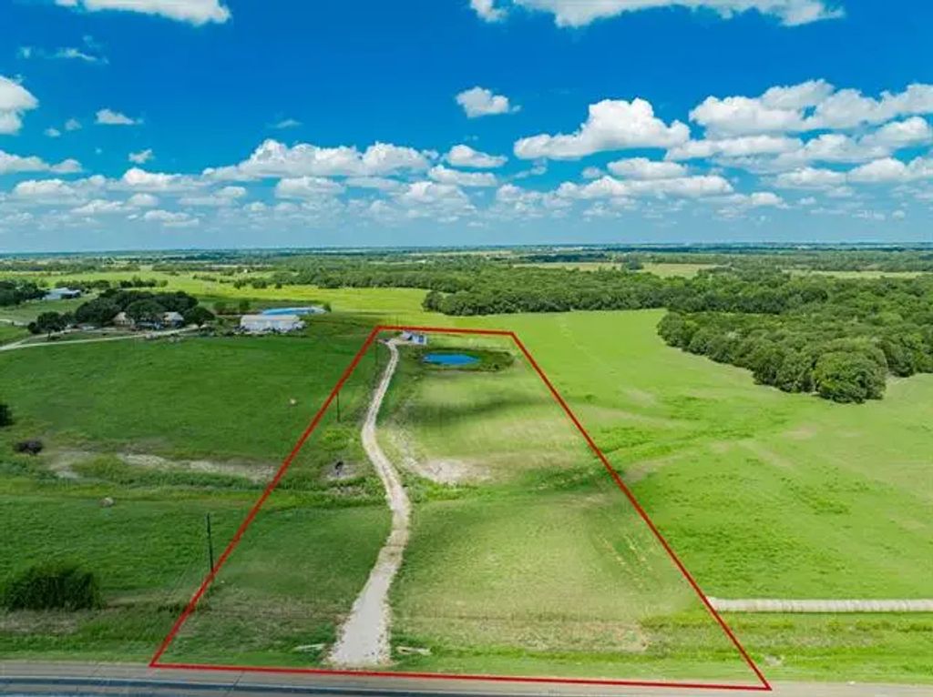 7032 Fm 751, Wills Point