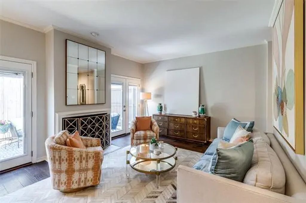 4229 Cole Avenue 115, Dallas