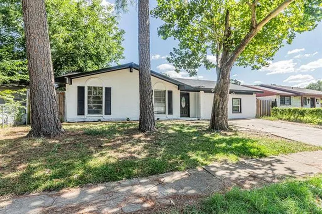10024 Mill Valley Lane, Dallas