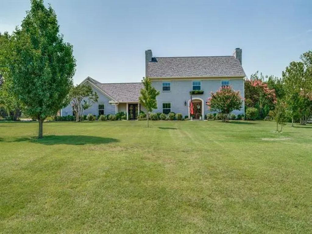 14 Country Ridge Road, Melissa