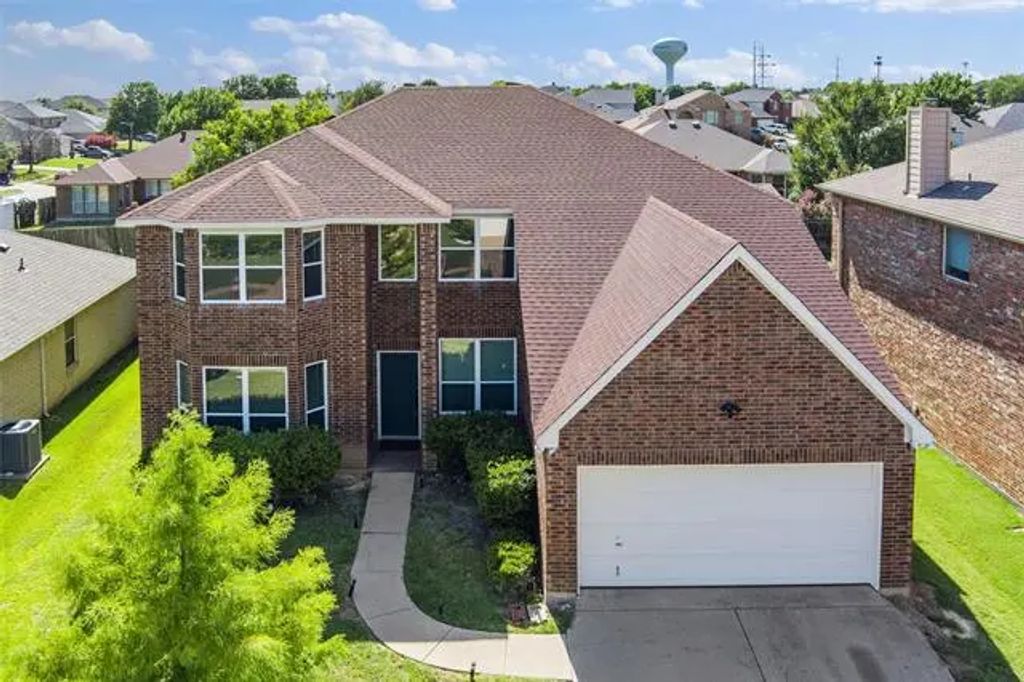 7000 Snowy Owl Street, Arlington