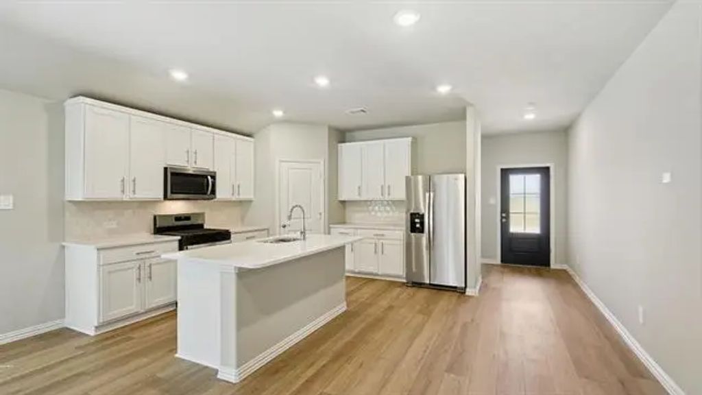2121 Horseshoe Lane, Seagoville
