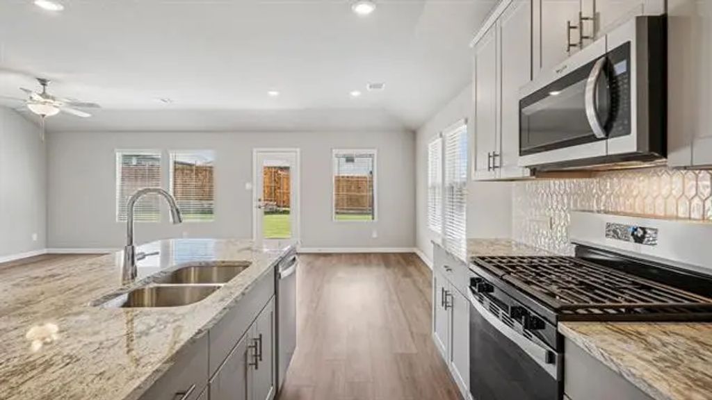 602 Midnight Oak Drive, McKinney