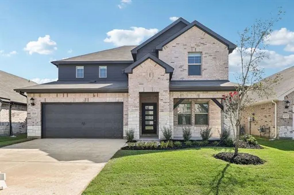 3315 Pat Mayse Drive, Farmersville