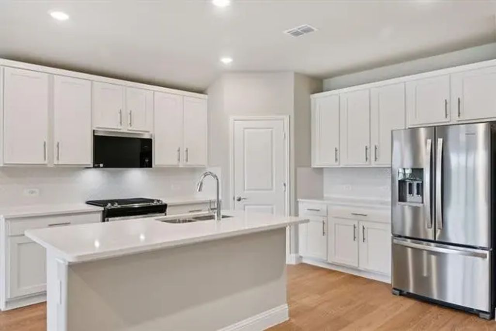 3305 Pat Mayse Drive, Farmersville