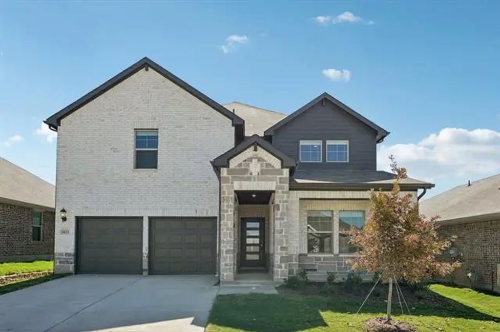 6613 Valley Lake Lane, Fort Worth