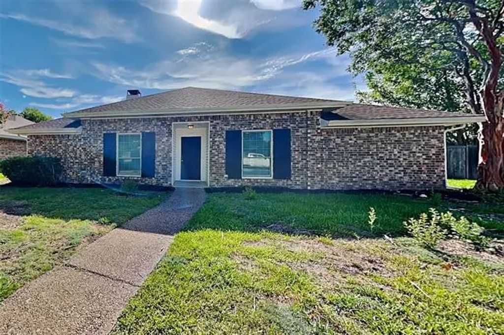 504 Meadow Creek Drive, Allen