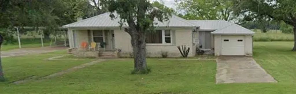 1001 S Fairway Street, Fairfield