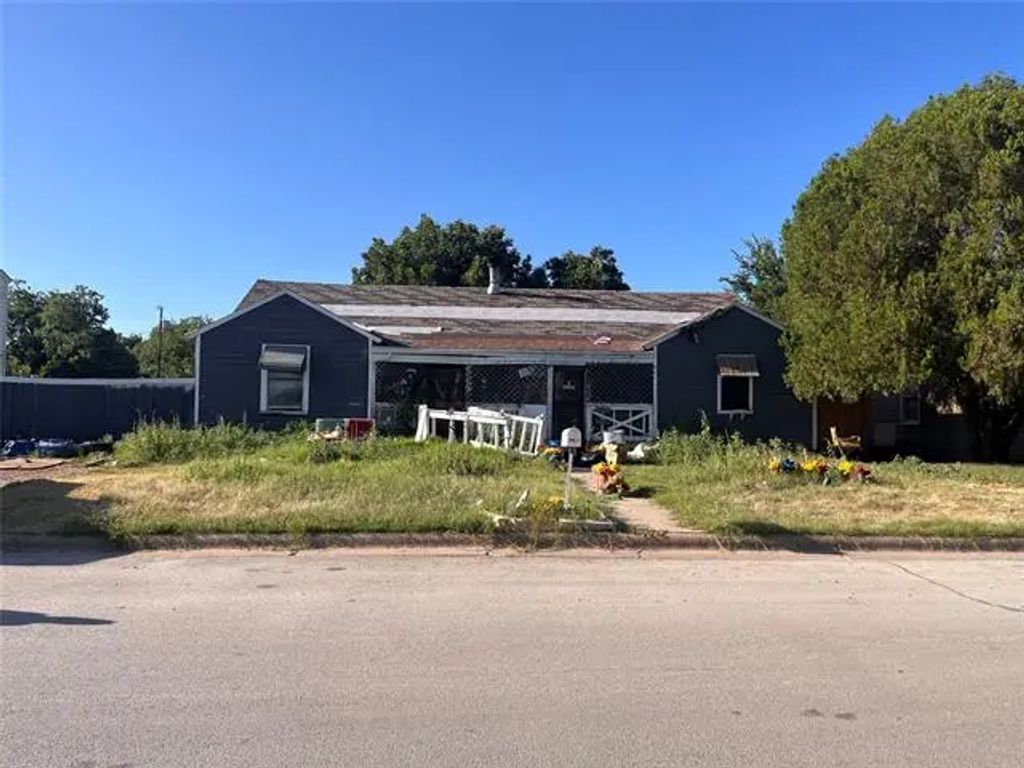 1710 S 17th Street, Abilene