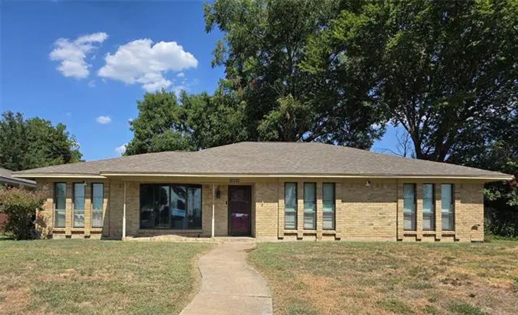 13414 Tom Field Road, Farmers Branch