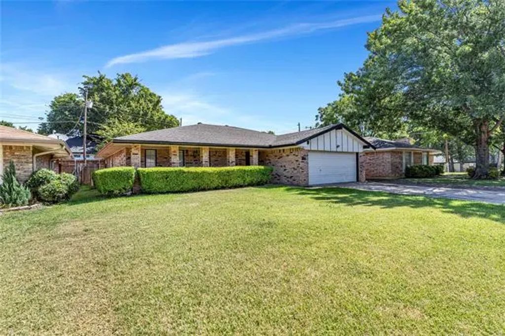 2005 Rocky Cove, Irving