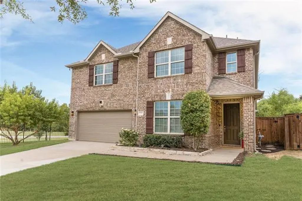 701 Spring Falls Drive, McKinney