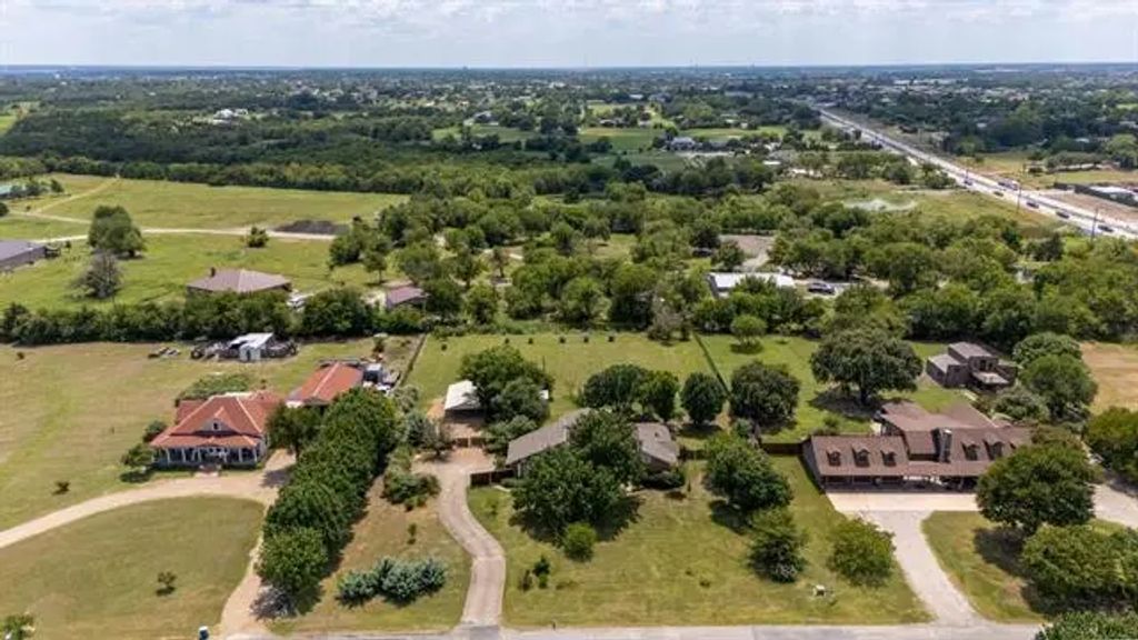 1030 Cove View Lane, St. Paul