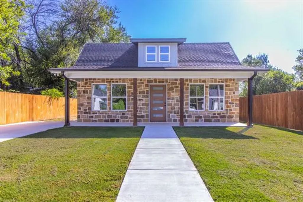 1025 Kane Street, Bellmead