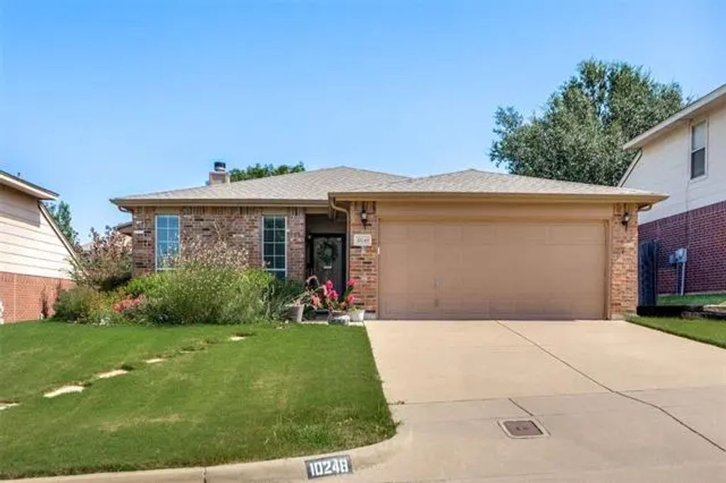 10248 Dawson Trail, Fort Worth