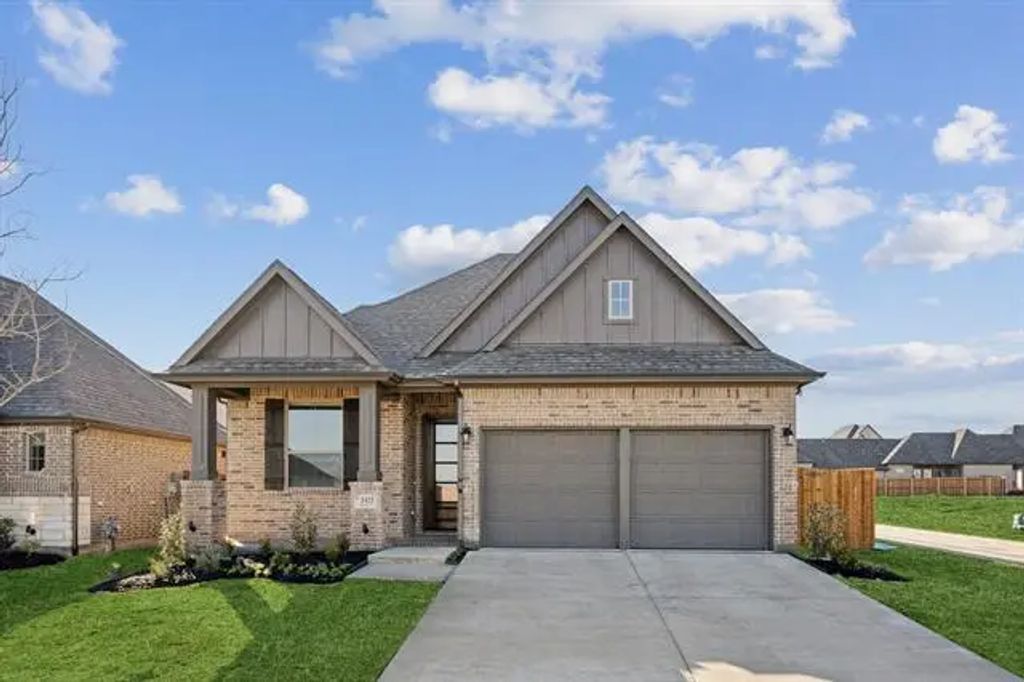 10332 Dittany Lane, Fort Worth