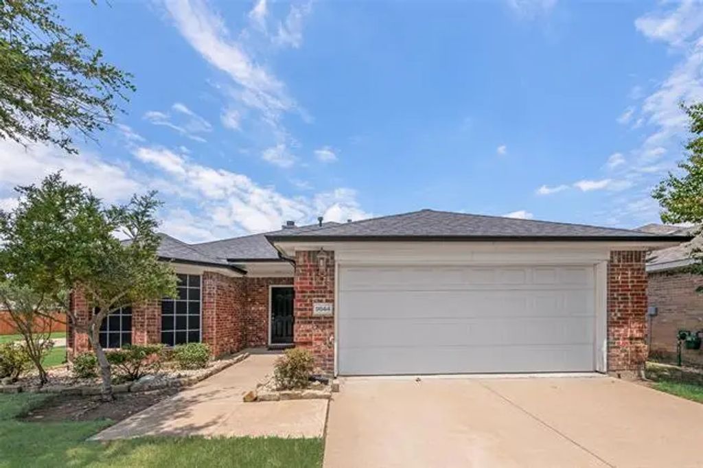 9844 Carter Drive, McKinney