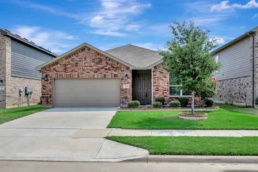 7436 Schooner Drive, Fort Worth