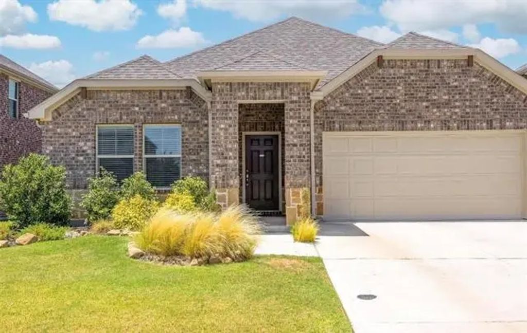 636 Lazy River Drive, Princeton