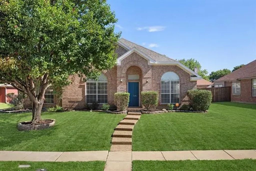 10114 Noel Drive, Frisco