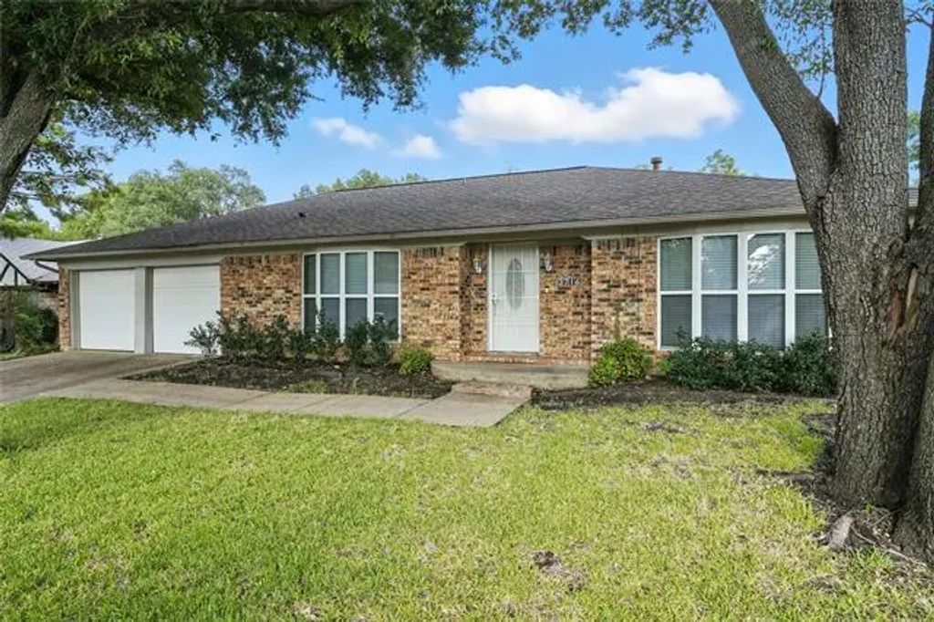 3716 Dawn Drive, North Richland Hills