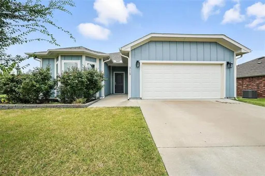 3113 Sweetwater Way, Sherman