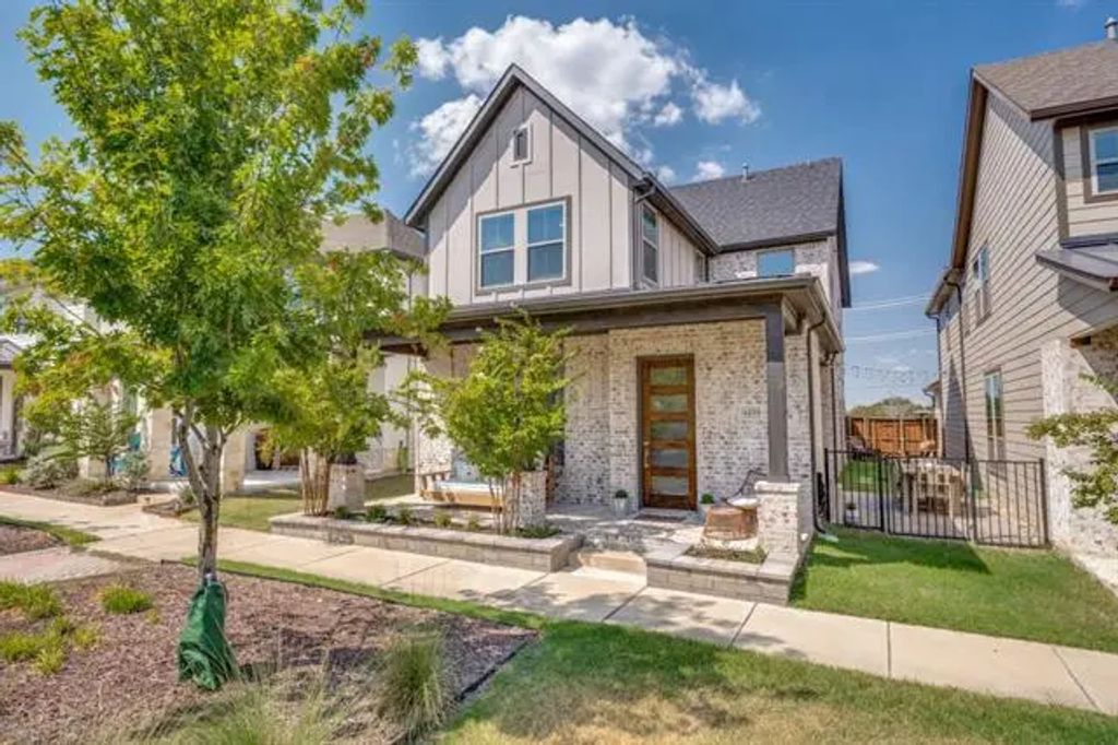 4255 Runway Mews, Frisco