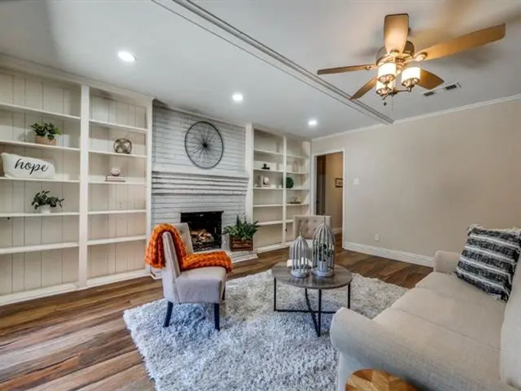 3144 Dorrington Drive, Dallas