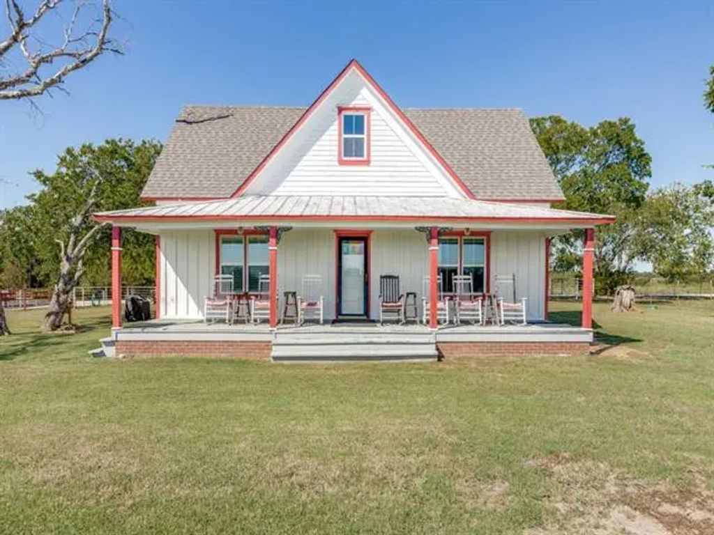 392 Mt Pleasant Road, Valley View