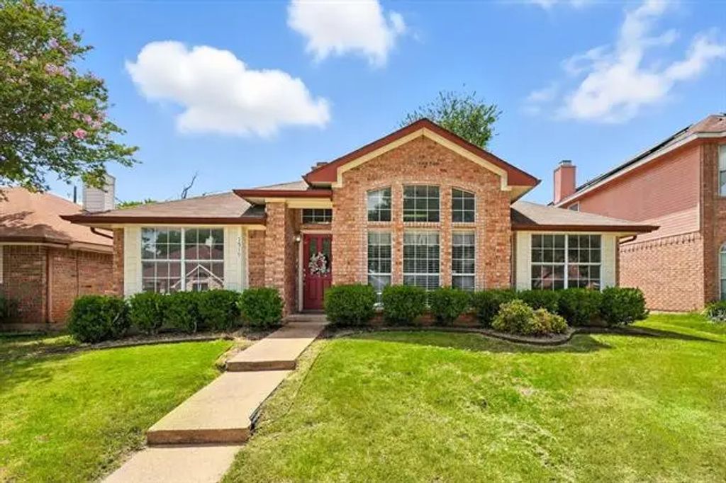 1519 Curtis Lane, Cedar Hill