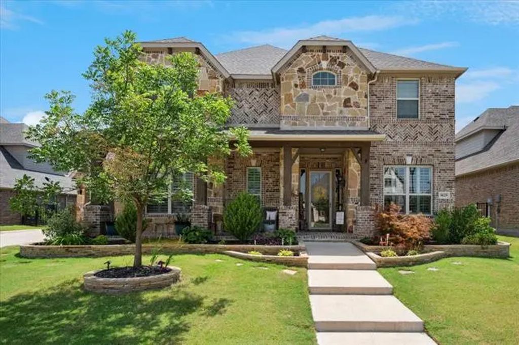 9629 Croswell Street, Fort Worth