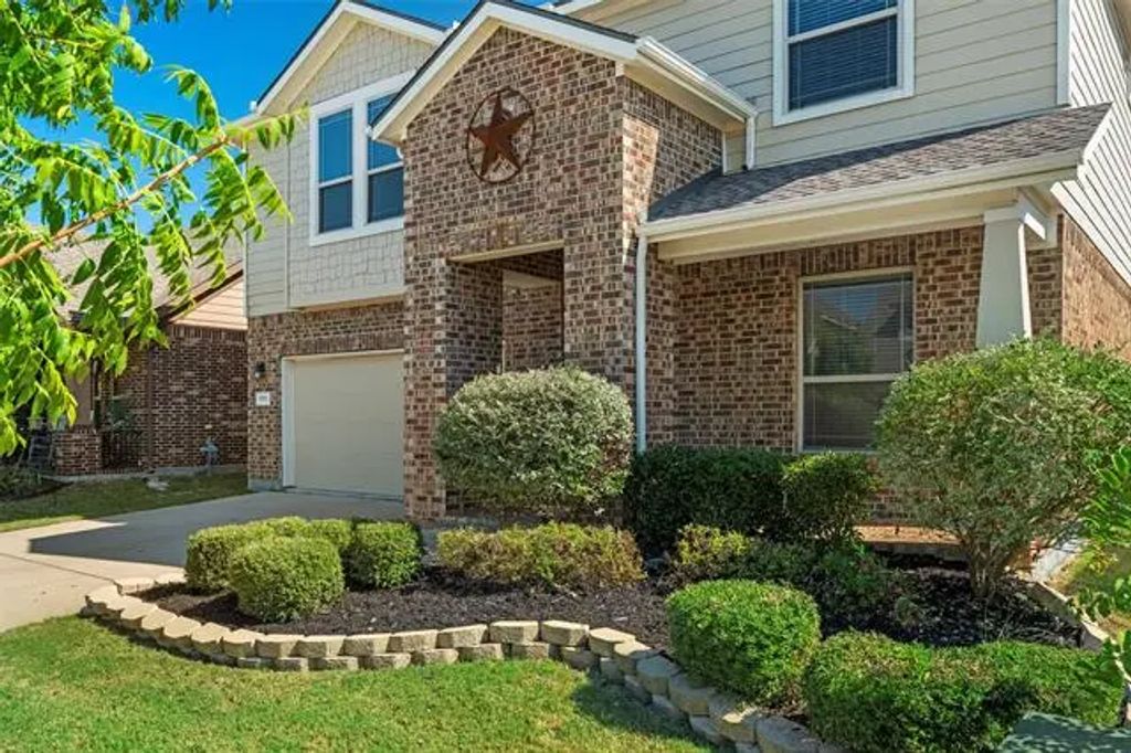 912 Falcon Road, Argyle