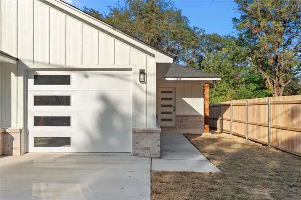1105 N 11th Street, Waco