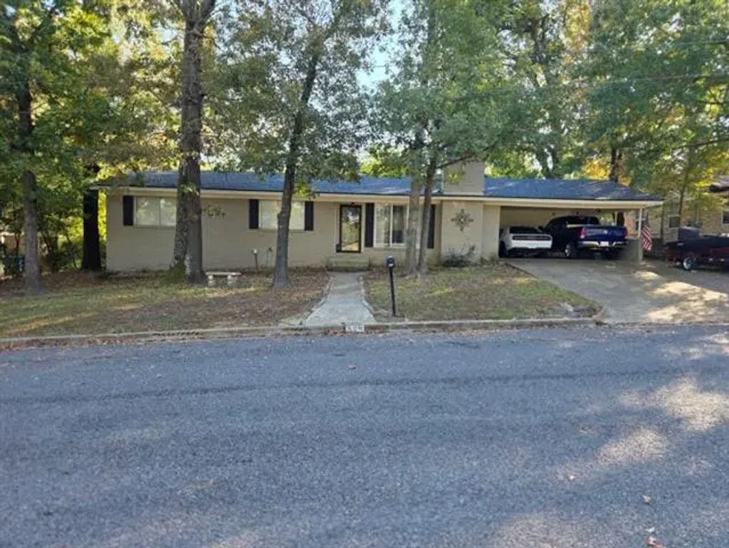 505 Colonial Drive, Athens